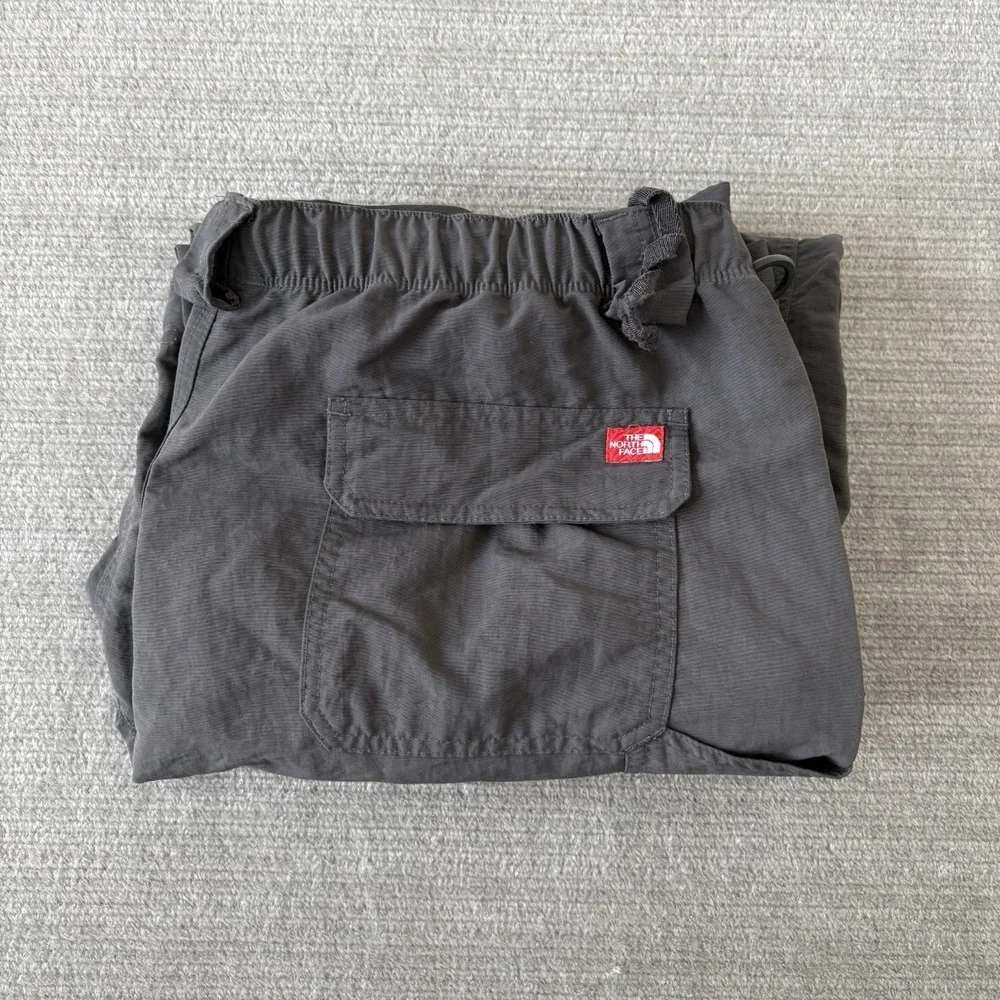 The North Face Paramount Peak Active AU2C Mens XL Short Gray Convertible Pants